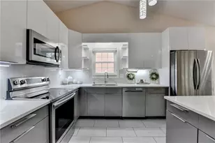 1296 Mandalay Ct SW, Lilburn, GA 30047 - Photo 20