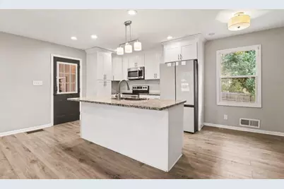 778 Creek View Drive, Lawrenceville, GA 30044 - Photo 14