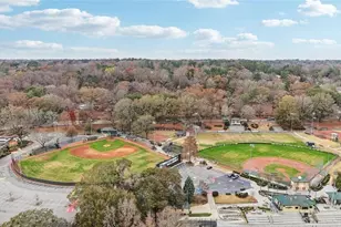 193 Chestnut Circle NE, Atlanta, GA 30342 - Photo 50