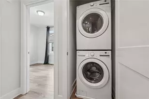 193 Chestnut Circle NE, Atlanta, GA 30342 - Photo 36