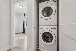 193 Chestnut Circle NE, Atlanta, GA 30342 - Photo 36