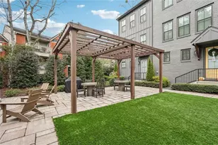 193 Chestnut Circle NE, Atlanta, GA 30342 - Photo 18