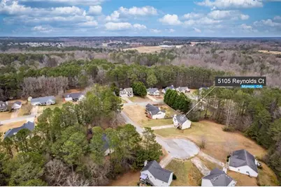 5105 Reynolds Court, Monroe, GA 30656 - Photo 4