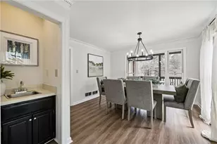 8923 Carroll Manor Dr, Atlanta, GA 30350 - Photo 4