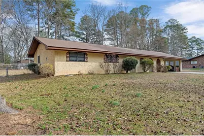 5890 Avenue Of Redwoods, Atlanta, GA 30349 - Photo 26