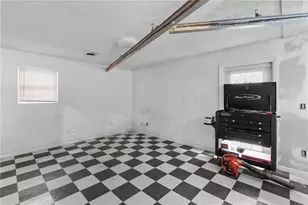 5890 Ave Of Redwoods, Atlanta, GA 30349 - Photo 22