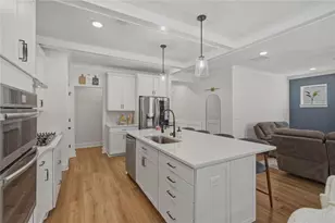 6984 Manchester Dr, Flowery Branch, GA 30542 - Photo 10