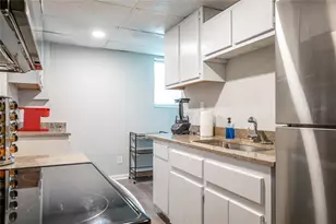 177 Silver Springs Cir SW, Atlanta, GA 30310 - Photo 26