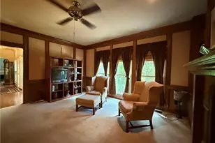 4651 Deep Creek Dr NE, Sugar Hill, GA 30518 - Photo 4