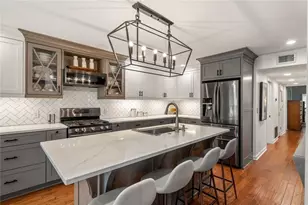 1503 Oakridge Ct, Decatur, GA 30033 - Photo 1