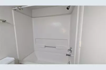 221 Seasons Parkway, Norcross, GA 30093 - Photo 32