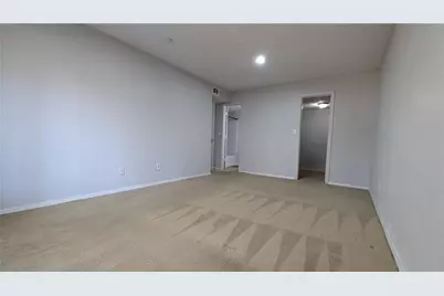 221 Seasons Parkway, Norcross, GA 30093 - Photo 18