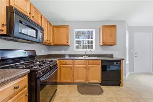 3880 Micah Ln, Ellenwood, GA 30294 - Photo 10