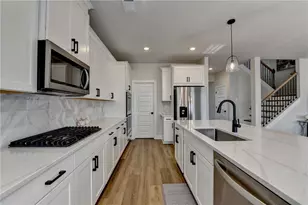 2989 Sweet Red Cir, Braselton, GA 30517 - Photo 8