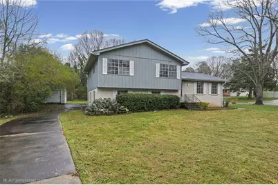 1776 Tilden Avenue, Jonesboro, GA 30236 - Photo 2