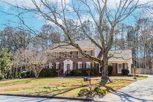 5877 Millstone Run, Stone Mountain, GA 30087 - Photo 2