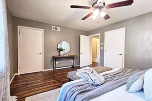 136 Peachtree Memorial Dr NW, Atlanta, GA 30309 - Photo 10