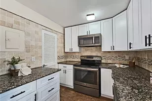 136 Peachtree Memorial Dr NW, Atlanta, GA 30309 - Photo 4