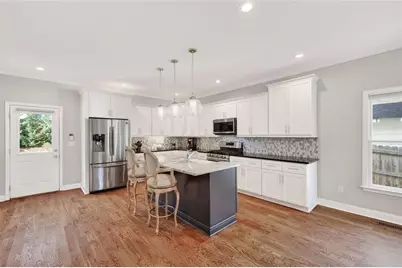 208 Mellrich Avenue NE, Atlanta, GA 30317 - Photo 4