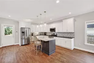 208 Mellrich Ave NE, Atlanta, GA 30317 - Photo 4