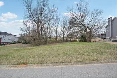 693 Reece Drive, Hoschton, GA 30548 - Photo 2