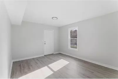 499 Strickland Court, Lawrenceville, GA 30046 - Photo 10