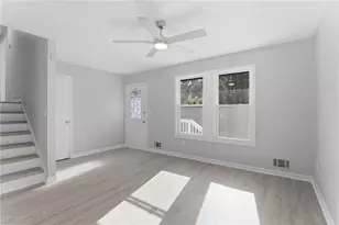 499 Strickland Ct, Lawrenceville, GA 30046 - Photo 4