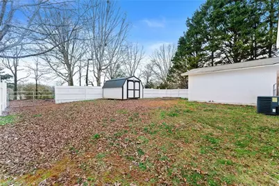 149 Chickasaw Trail, Cleveland, GA 30528 - Photo 32