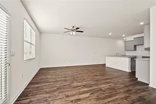 1410 Gray Branch Dr, Lawrenceville, GA 30045 - Photo 6