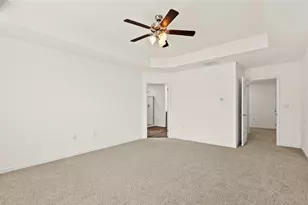 1410 Gray Branch Dr, Lawrenceville, GA 30045 - Photo 10
