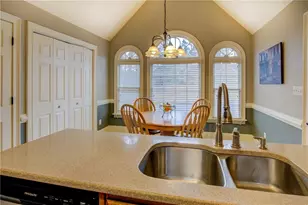 4720 Meadowlark Dr SE, Conyers, GA 30094 - Photo 16