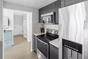 1280 W Peachtree St NW, Atlanta, GA 30309 - Photo 12