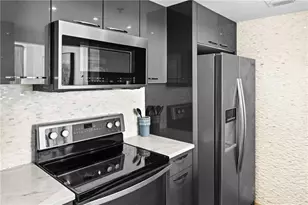 1280 W Peachtree St NW, Atlanta, GA 30309 - Photo 10