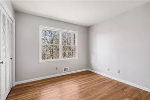 1758 W Nancy Creek Dr NE, Atlanta, GA 30341 - Photo 22