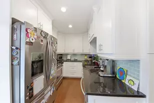 15 Arpege Way NW, Atlanta, GA 30327 - Photo 6