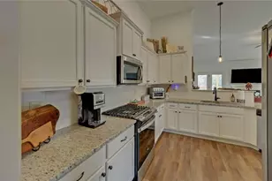 4021 Windsor Tr, Gainesville, GA 30506 - Photo 12