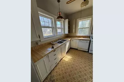 1934 Walker Avenue, Atlanta, GA 30337 - Photo 4