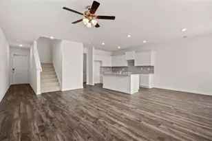 1309 Aura Ln, Lawrenceville, GA 30045 - Photo 4