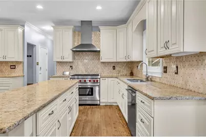 1828 Chedworth Lane, Stone Mountain, GA 30087 - Photo 10