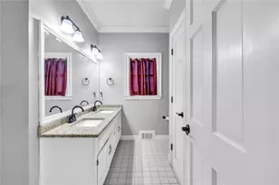 1828 Chedworth Ln, Stone Mountain, GA 30087 - Photo 18