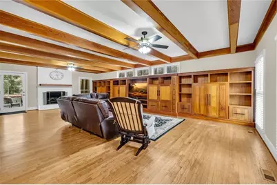 1828 Chedworth Lane, Stone Mountain, GA 30087 - Photo 4