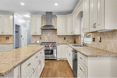 1828 Chedworth Lane, Stone Mountain, GA 30087 - Photo 10