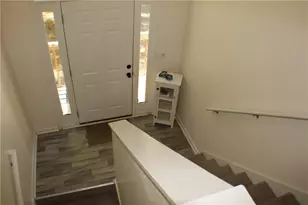 158 Elk Grove Dr, Auburn, GA 30011 - Photo 6