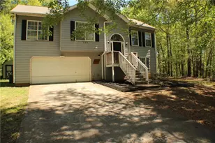 158 Elk Grove Dr, Auburn, GA 30011 - Photo 2