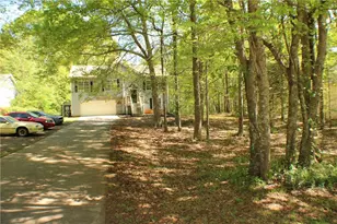 158 Elk Grove Dr, Auburn, GA 30011 - Photo 4