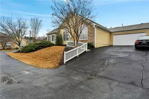 2191 Rockbridge Rd, Stone Mountain, GA 30087 - Photo 22