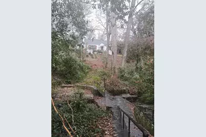 515 Spring Valley Road NW, Atlanta, GA 30318 - Photo 2