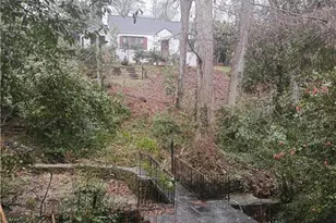 515 Spring Valley Rd NW, Atlanta, GA 30318 - Photo 2