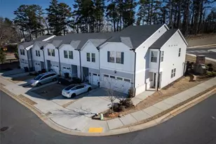 309 Pasture Ave, Lilburn, GA 30047 - Photo 40
