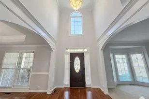 3792 Suwanee Mill Dr, Buford, GA 30518 - Photo 2